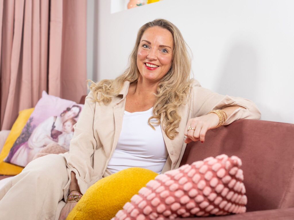 Annemarie Bos - AnnemarieZ